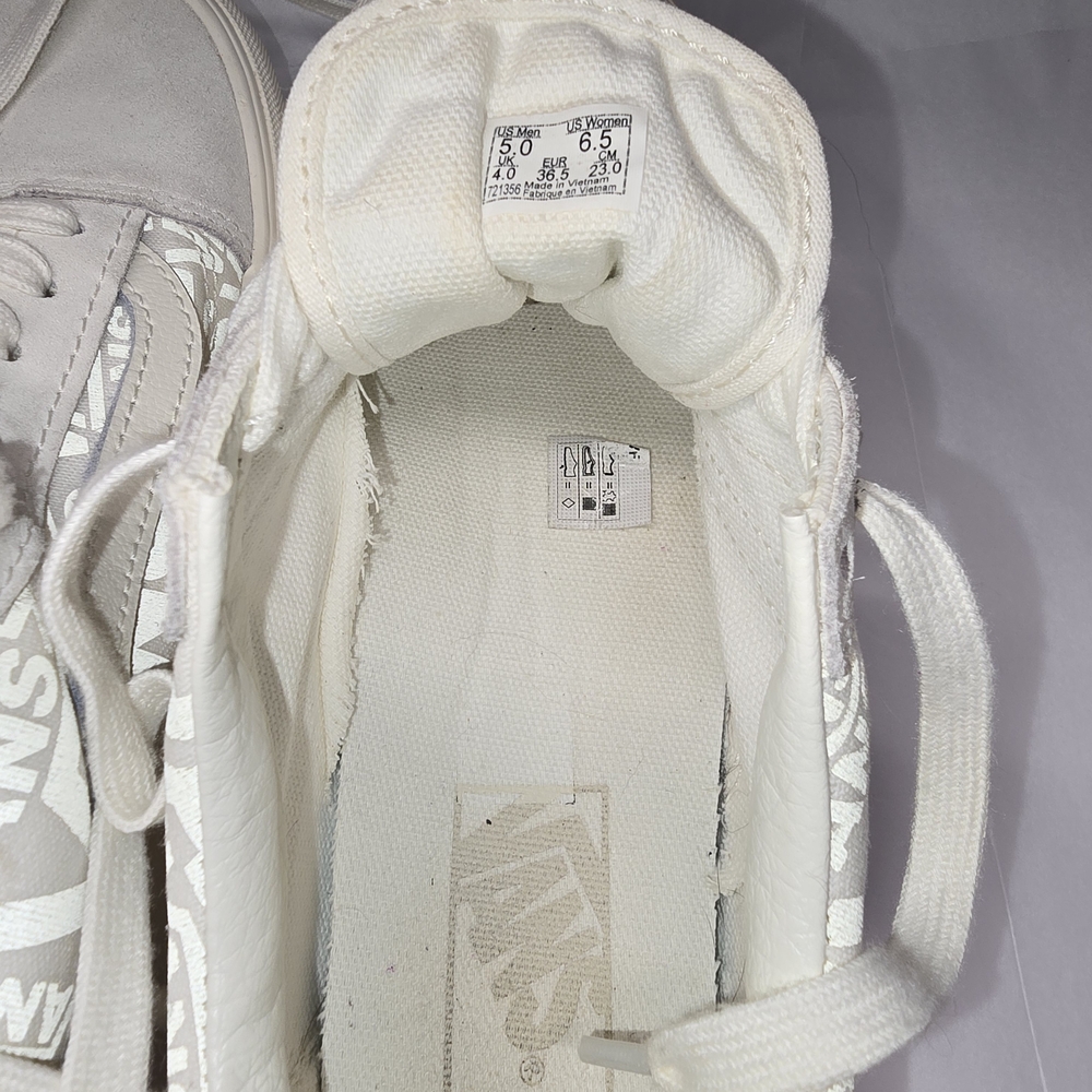 LAST CHANCE! Vans Old Skool Reflective Logo Platform Sneakers Wm 6.5 - Picture 10 of 16